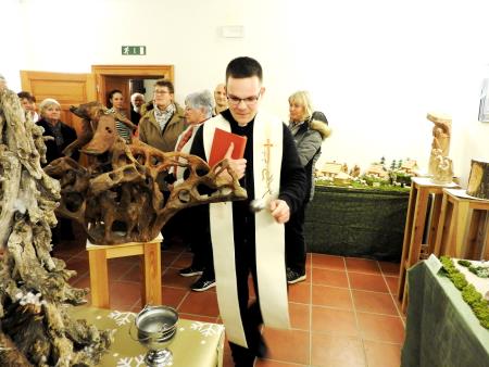 Jaslice je blagoslovil   cerkljanski župnijski upravitelj Martin Leban